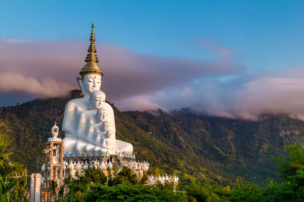 วัดพระธาตุผาซ่อนแก้ว จังหวัดเพชรบูรณ์