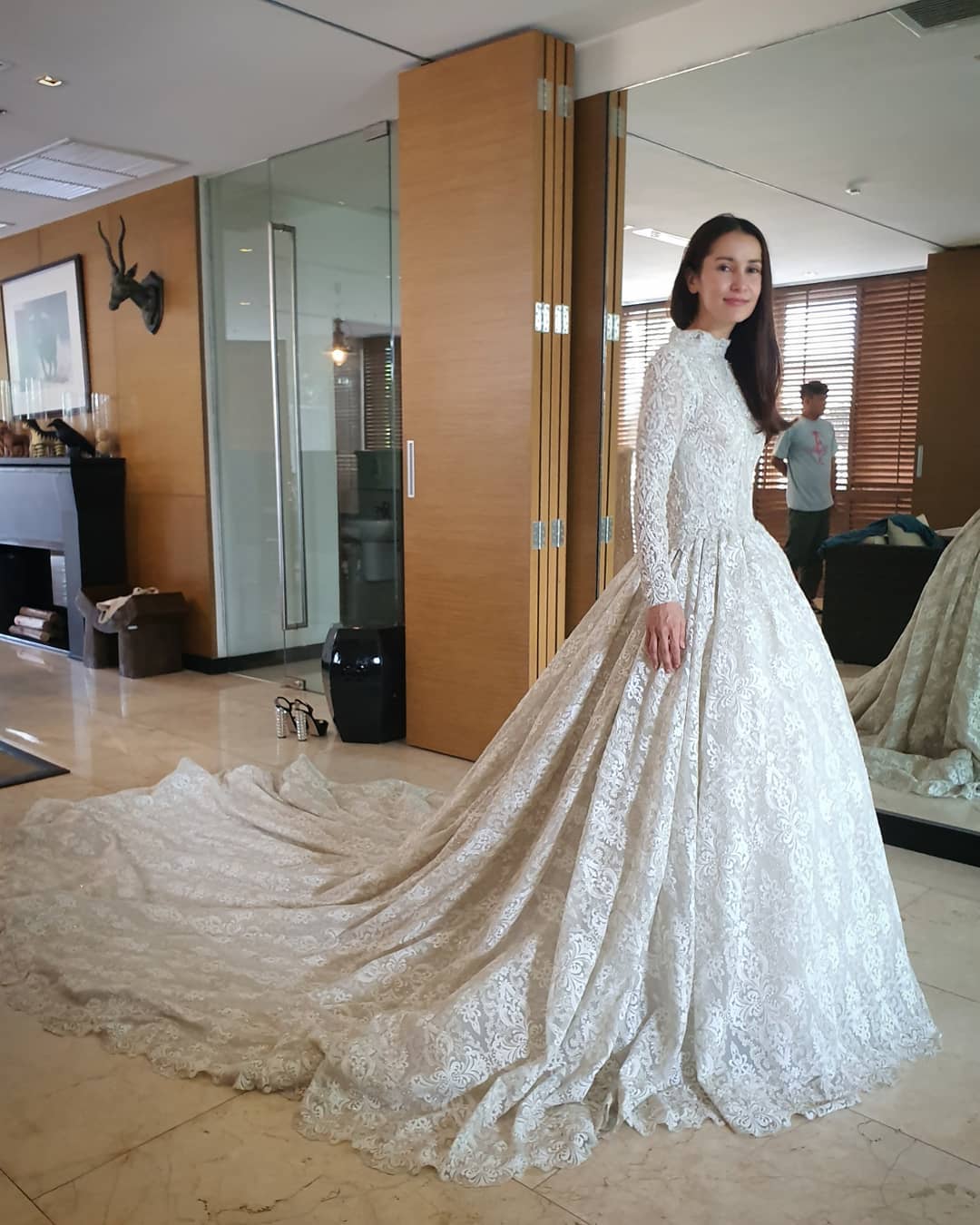 แอน ทองประสม