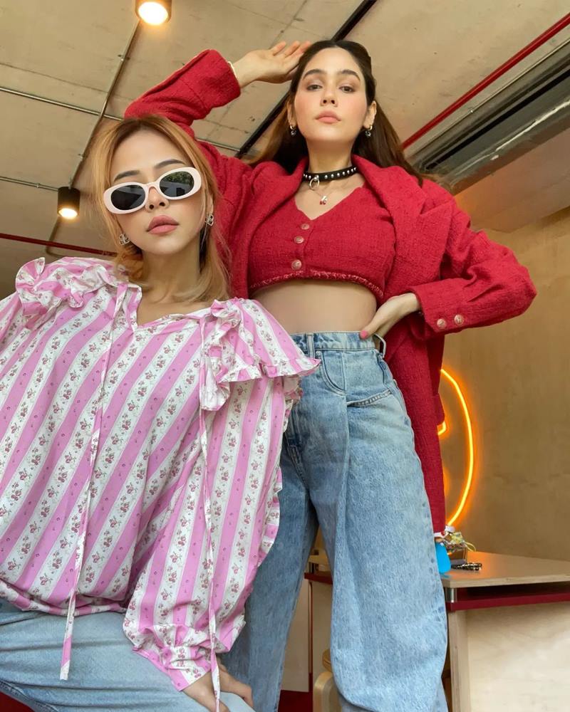 ชมพู่ อารยา