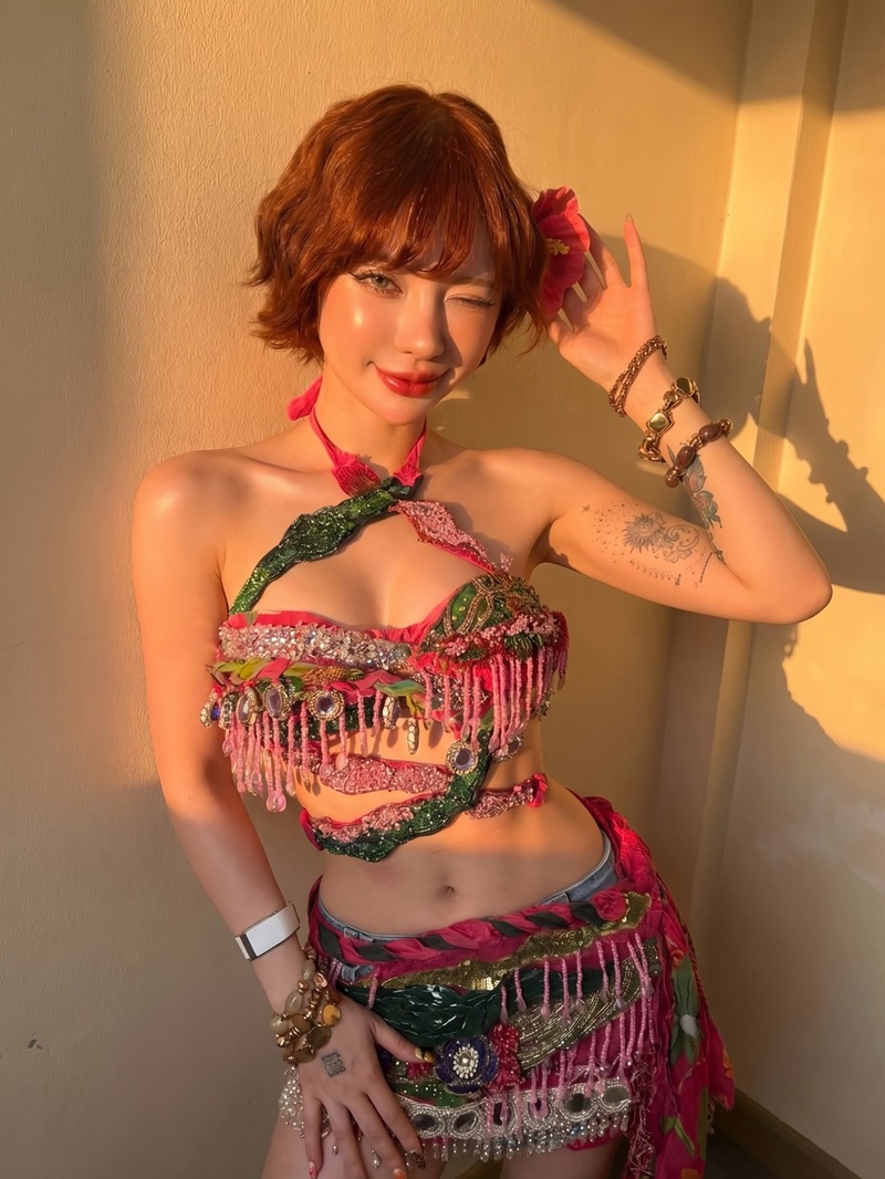 พลอยชมพู