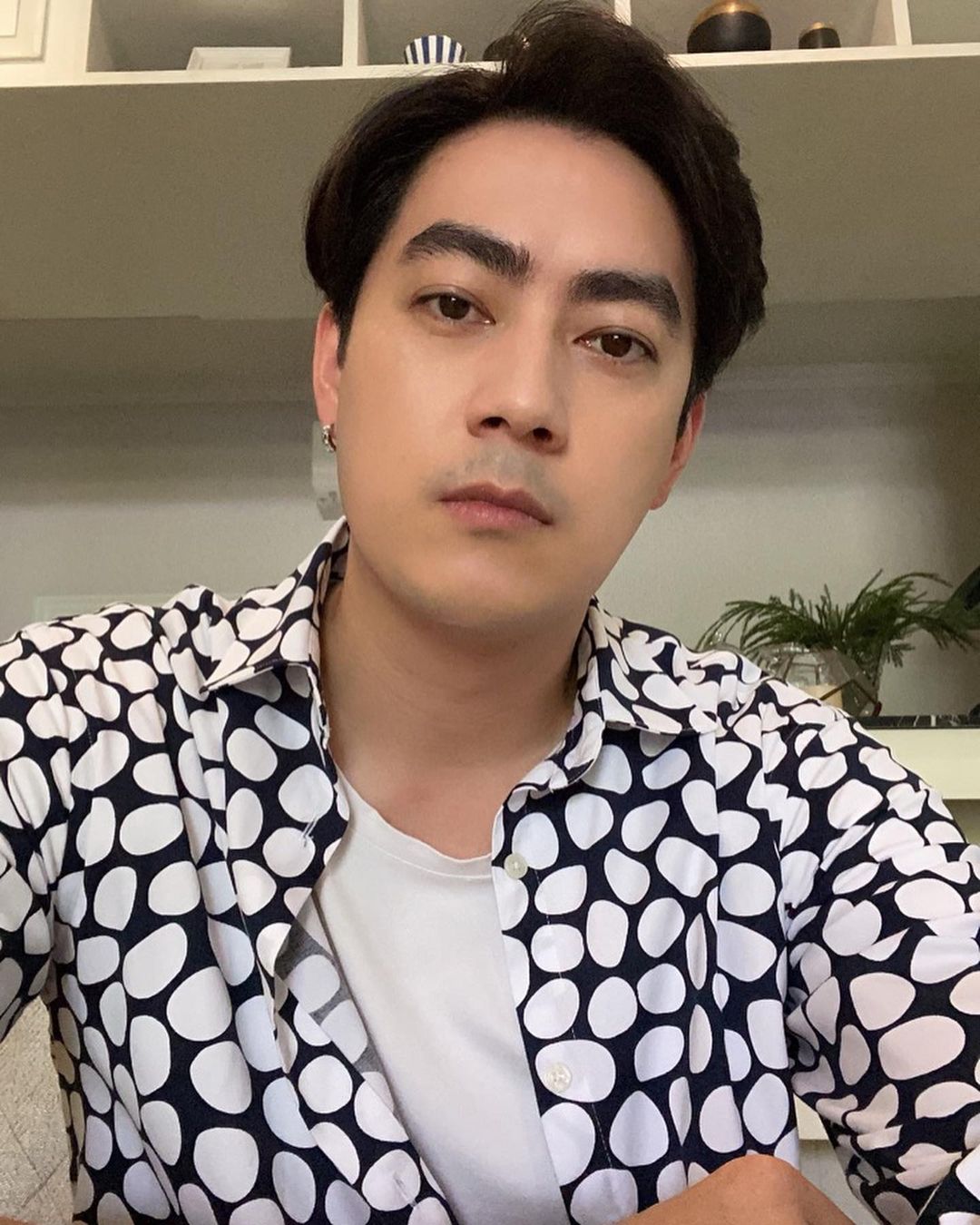 น้าค่อม ชวนชื่น