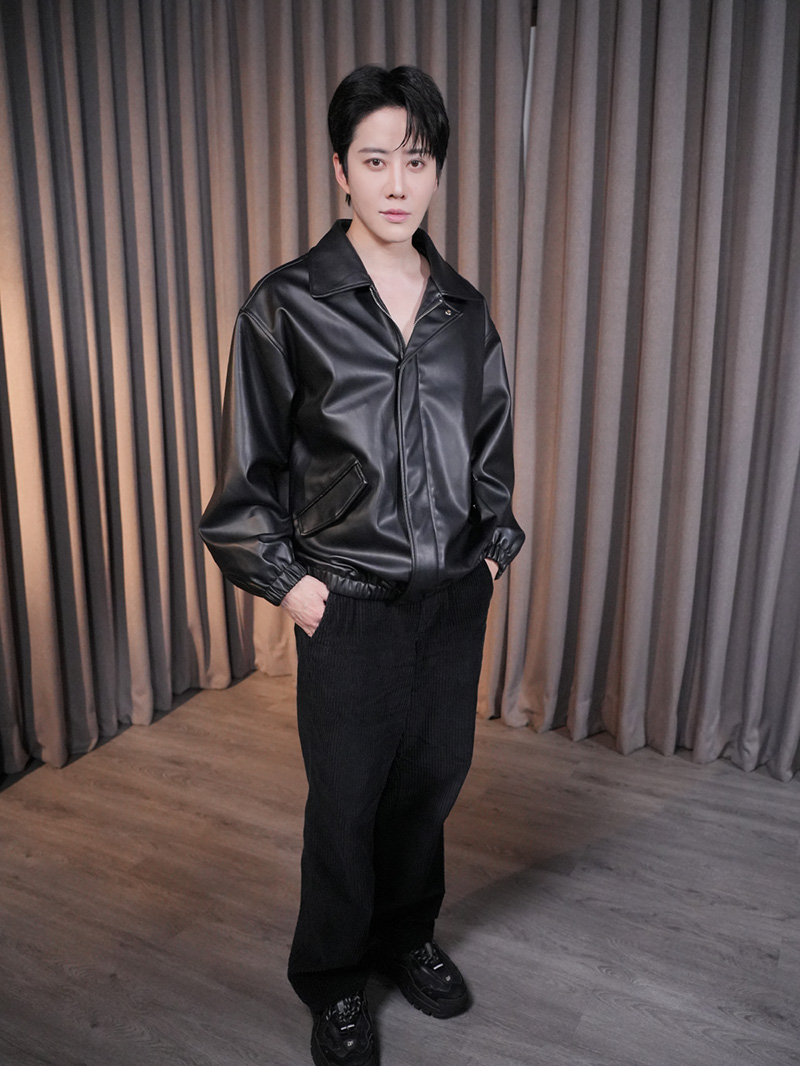 ไมค์ พิรัชต์