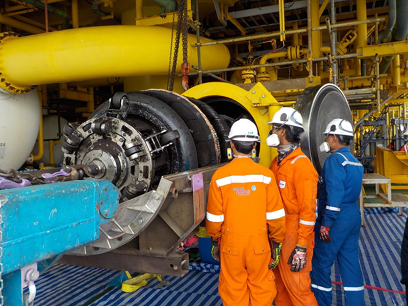 ขุดก๊าซธรรมชาติ