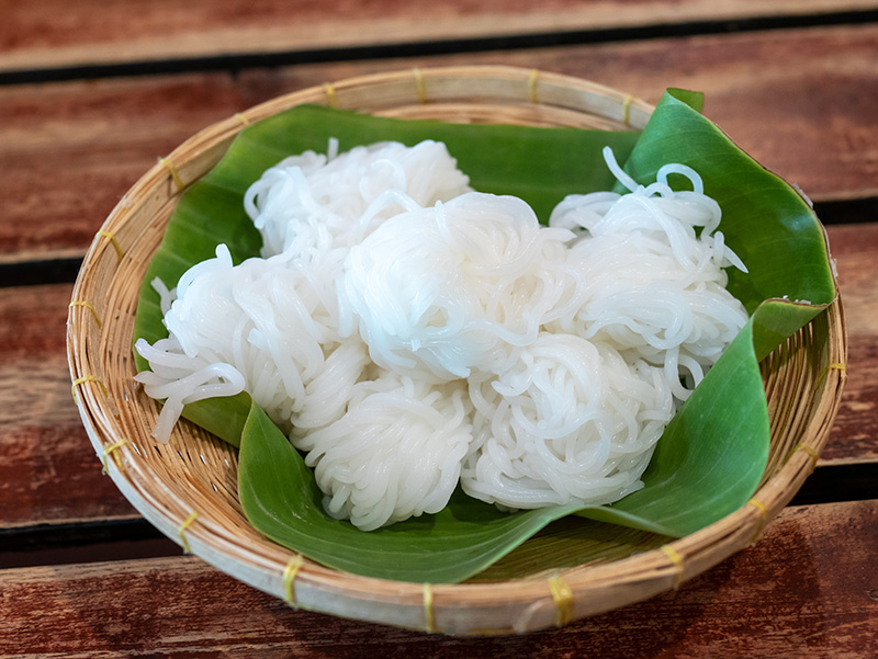เส้นสด