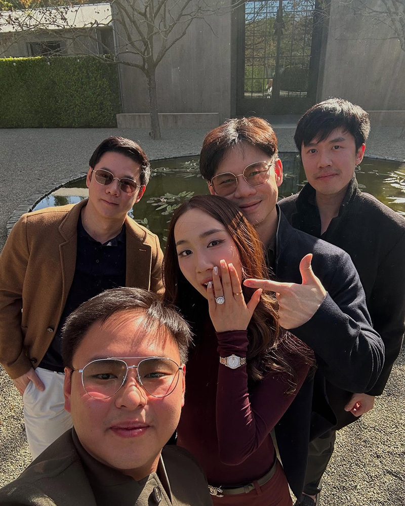  เกิร์ลกรุ๊ปสาวเซอร์ไพรส์ แฟนหนุ่มนักธุรกิจขอแต่งงาน