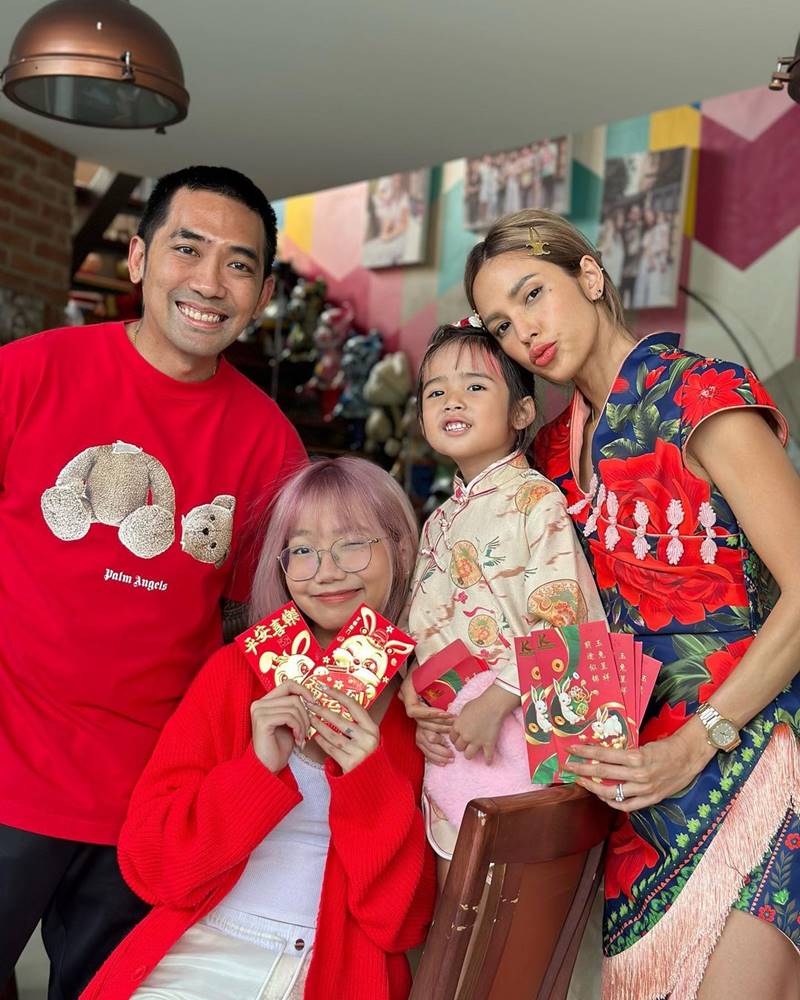  อุ้ม ลักขณา, บอล กฤษณะ