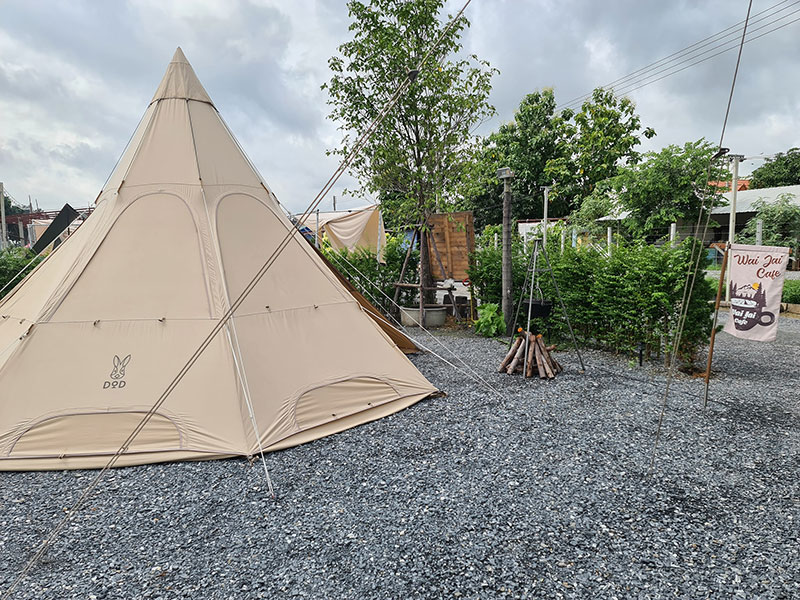 ร้านคาเฟ่สไตล์แคมปิ้ง