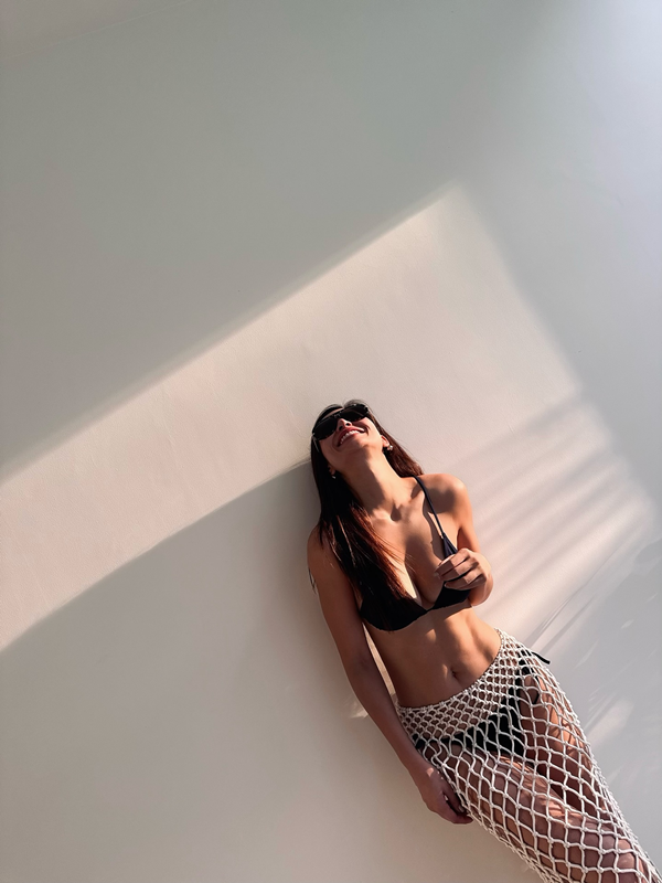 เอมมี่ มรกต อวดหุ่นแซ่บระดับสิบในชุดบิกินี่