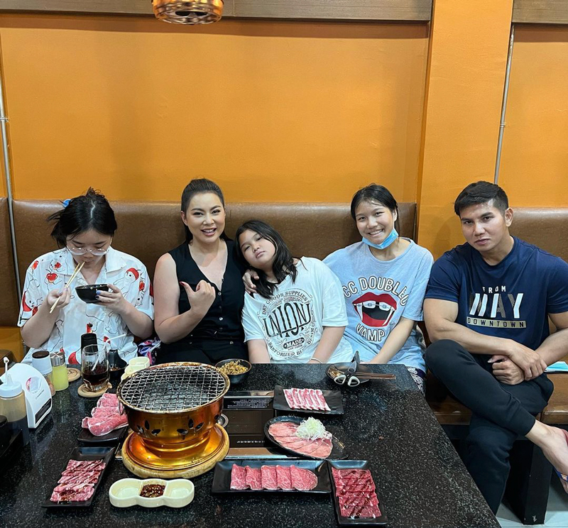 บุ๋ม ปนัดดา