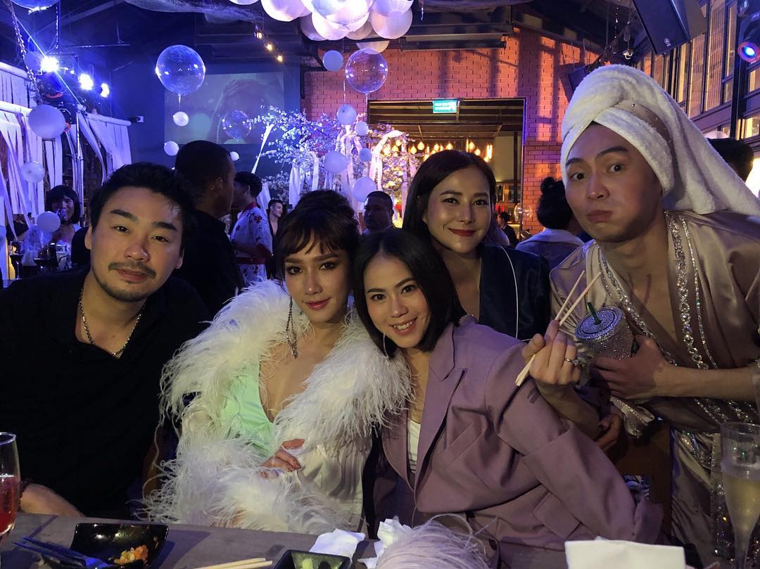 อั้ม พัชราภา ไฮโซพก