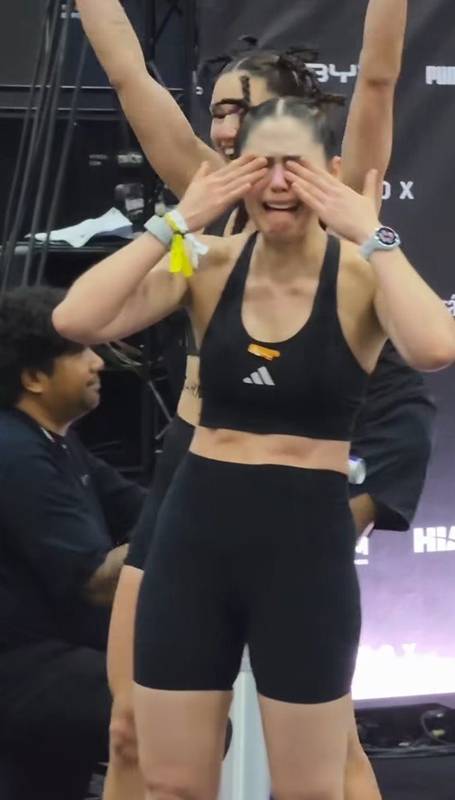 ชมพู่ ลงแข่ง HYROX