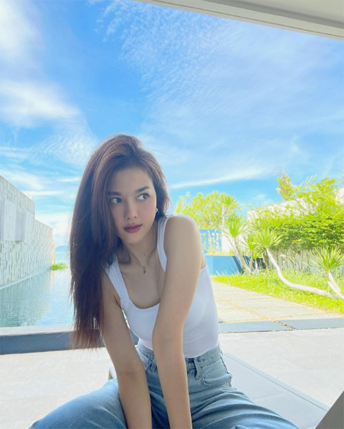 กุ๊กกิ๊ก มรกต ประวัติ