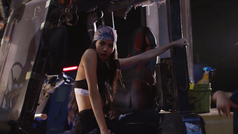  ลิซ่า BLACKPINK