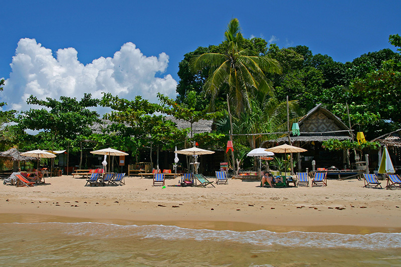 ที่พักเกาะลันตา ราคาหลักร้อย