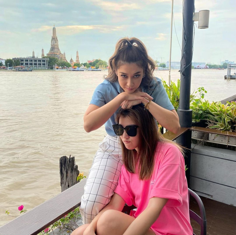 เอมี่ เธอ