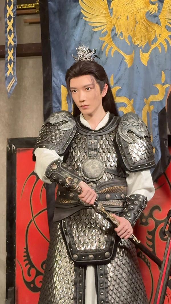 จินเสวียนอวี่ พระเอก สาวไทยข้ามภพป่วนใจแม่ทัพ