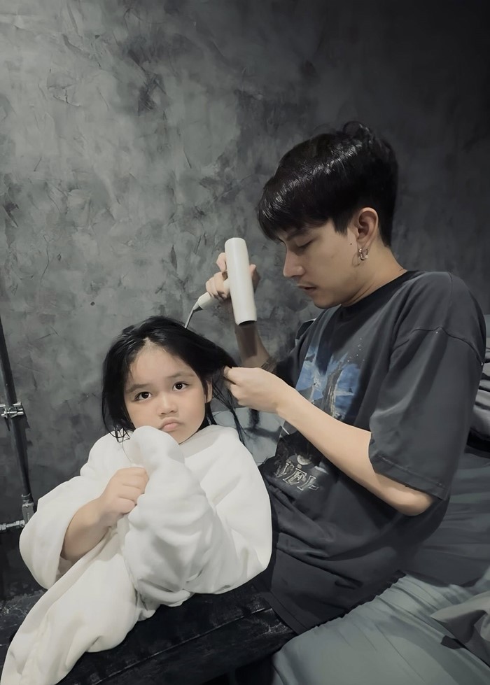 ครูเต้ย อภิวัฒน์ ขนม ศศิกานต์ จบดราม่า ศาลชี้สิทธิ์แม่ พ่อจ่าย 10 ล้าน เจอลูก 