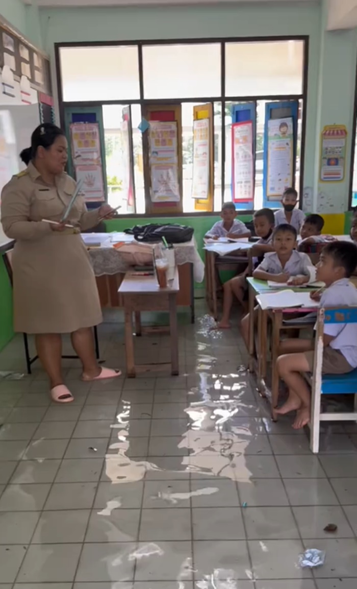 โรงเรียน