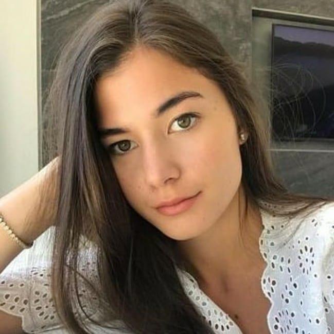 อนิชา คาเลบิก