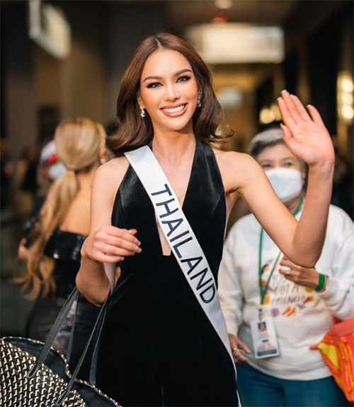 แอนนา เสืองามเอี่ยม