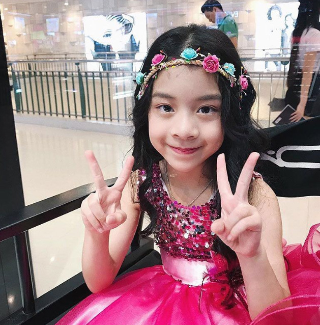 ส่องพัฒนาการความสวย น้องยี่หวา ลูกสาว โจ๊ก โซคูล ในวัย 14 ปี