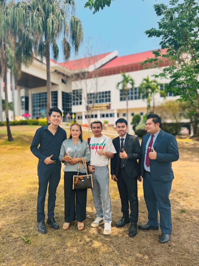  ทนายพัฒน์ ครูไพบูลย์ 