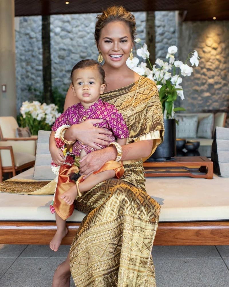 จอห์น เลเจนด์ ครอบครัว