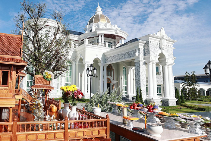 บ้านเอิร์น จิรวรรณ
