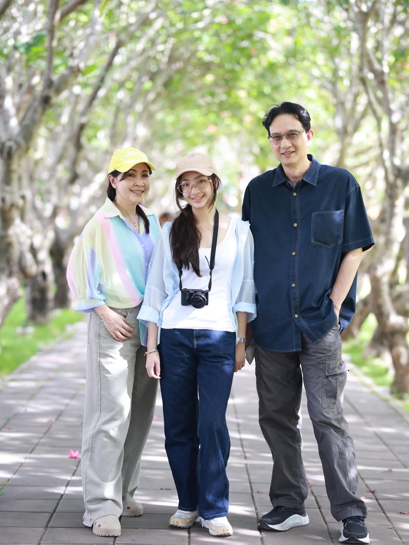 กวาง กมลชนก