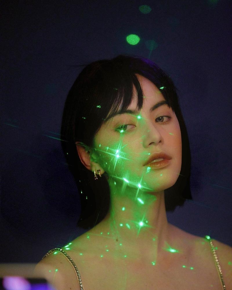 ใหม่ ดาวิกา