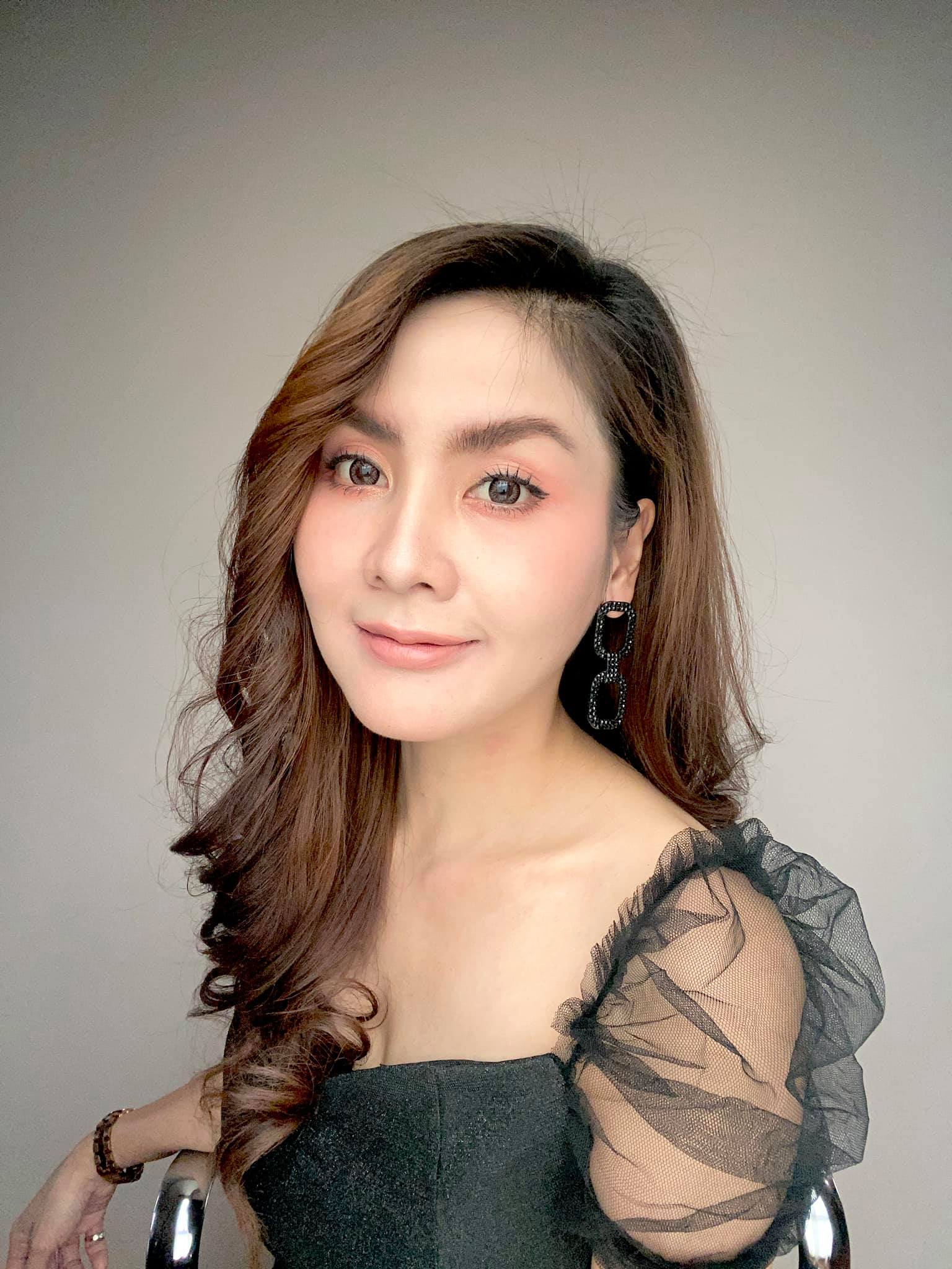 อั้ม นันทิยา 