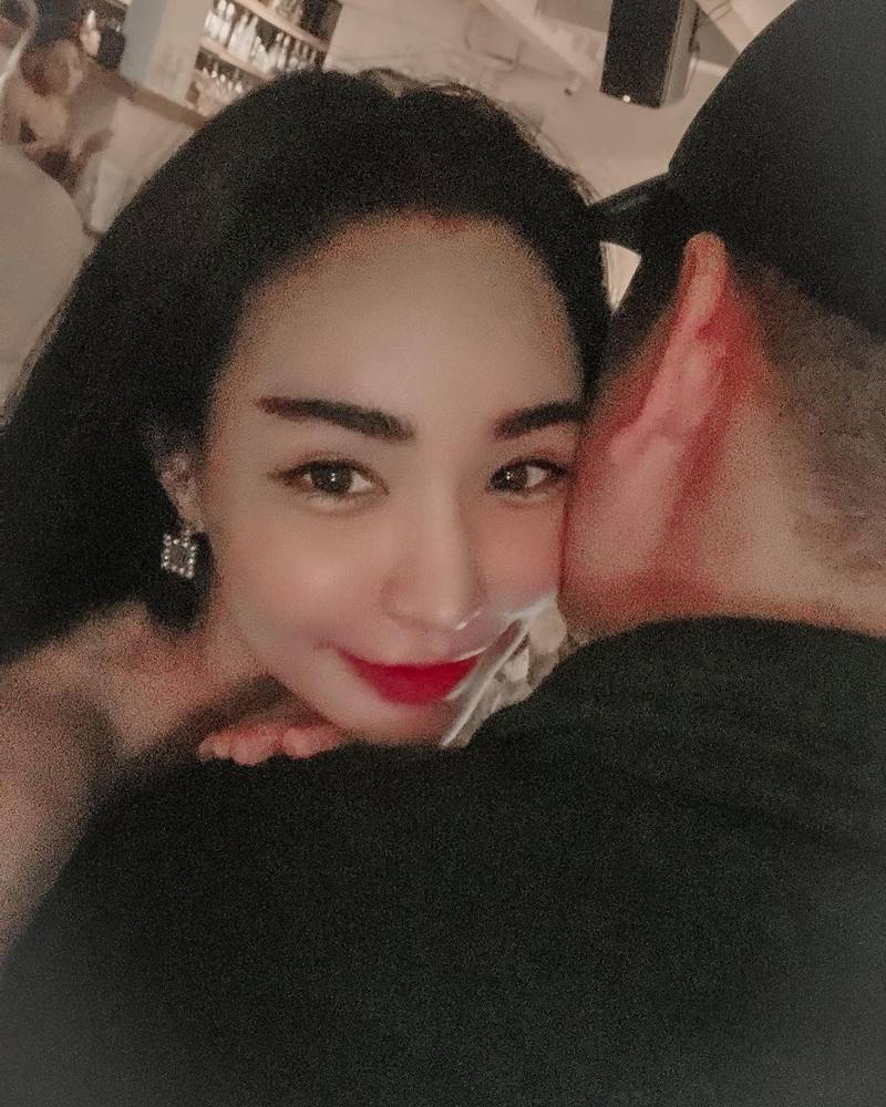  นิวนิว เอวเด้ง