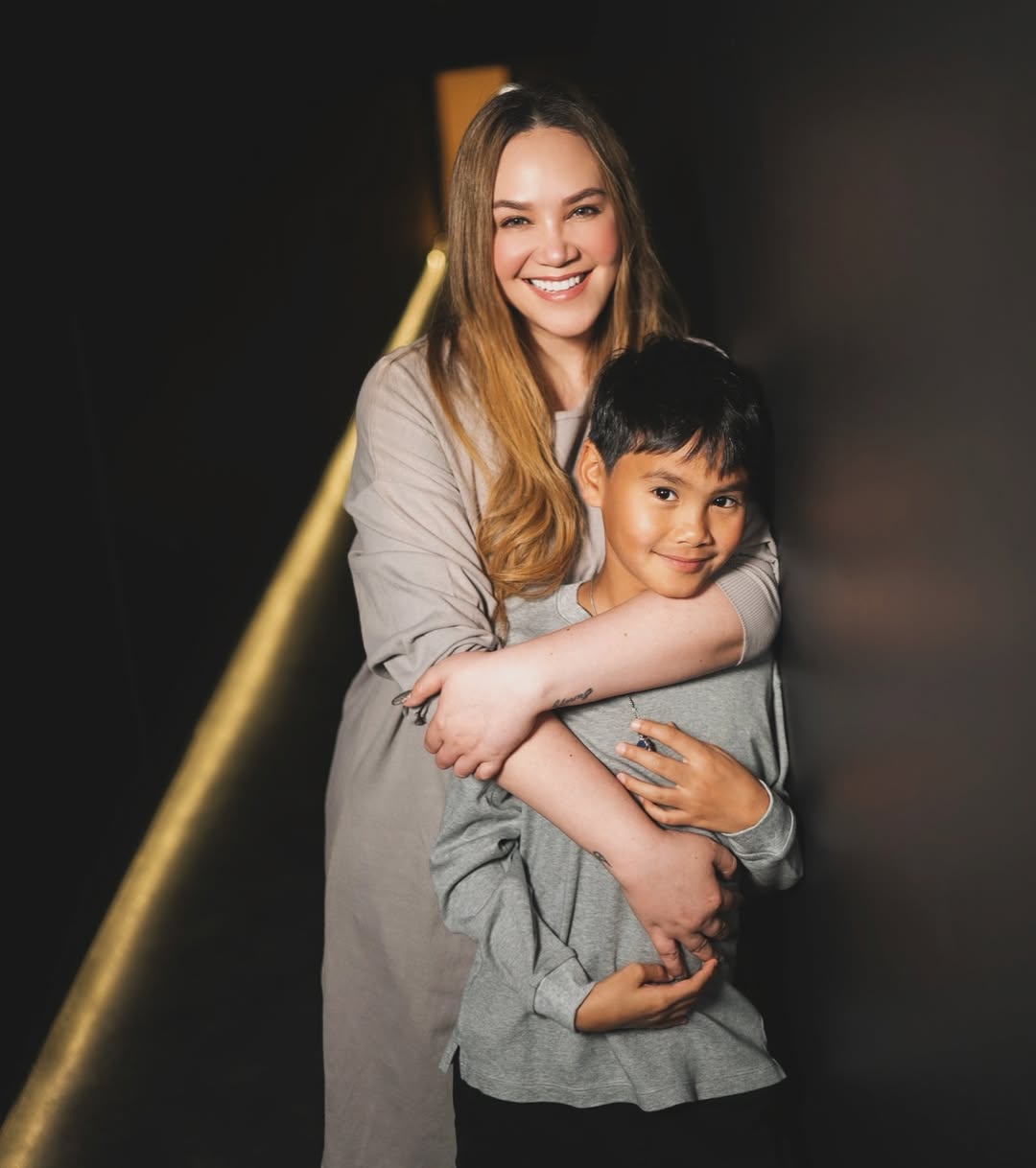 ทาทา ยัง - น้องเร 