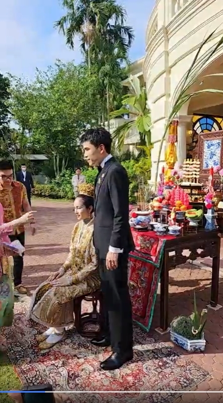 แต่งงาน ปอย ตรีชฎา-โอ๊ค บรรลุ 