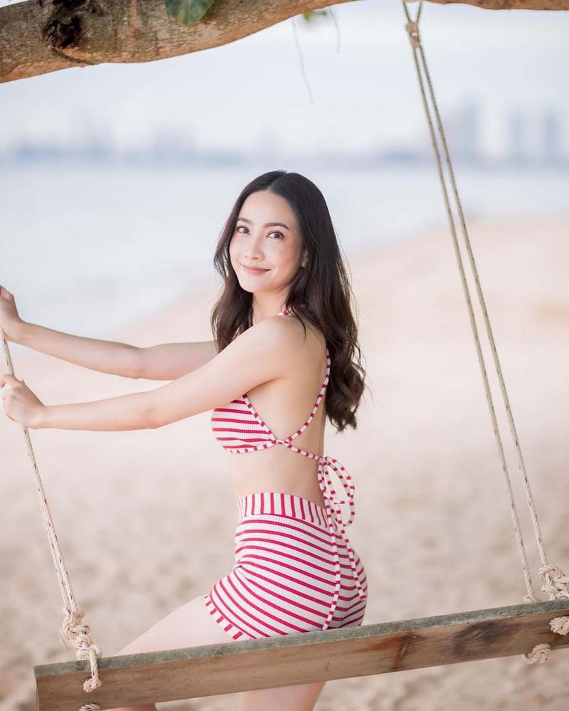 แต้ว ณฐพร ชุดว่ายน้ำ