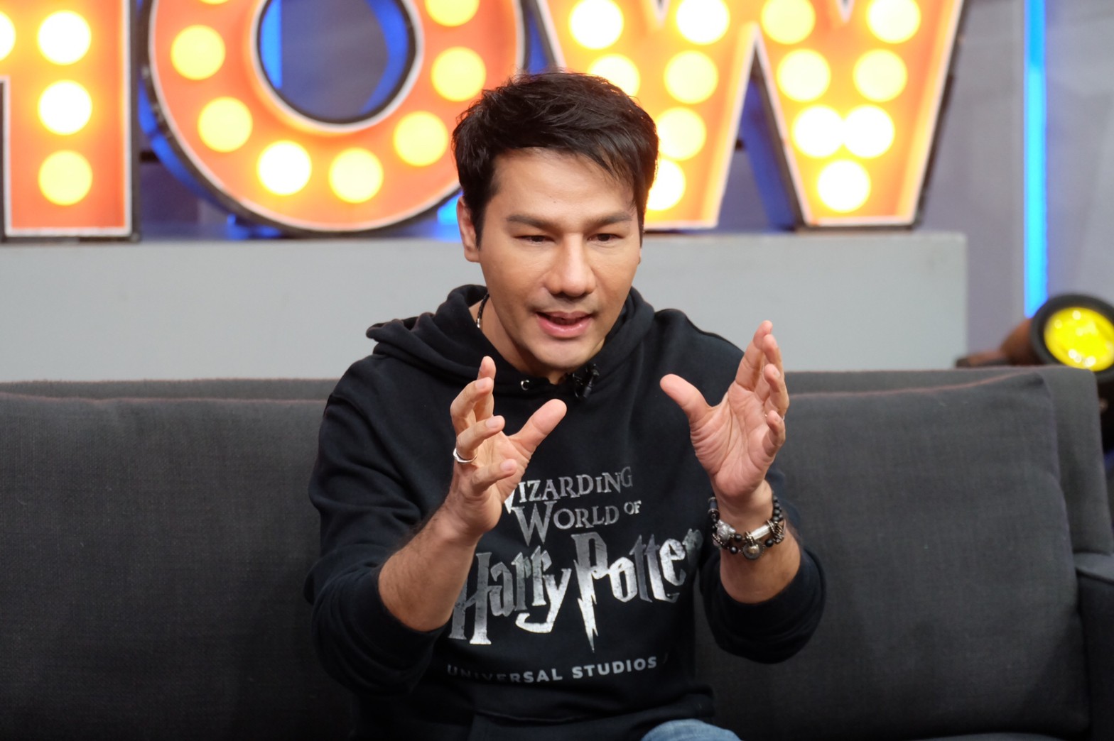 กอล์ฟ เบญจพล