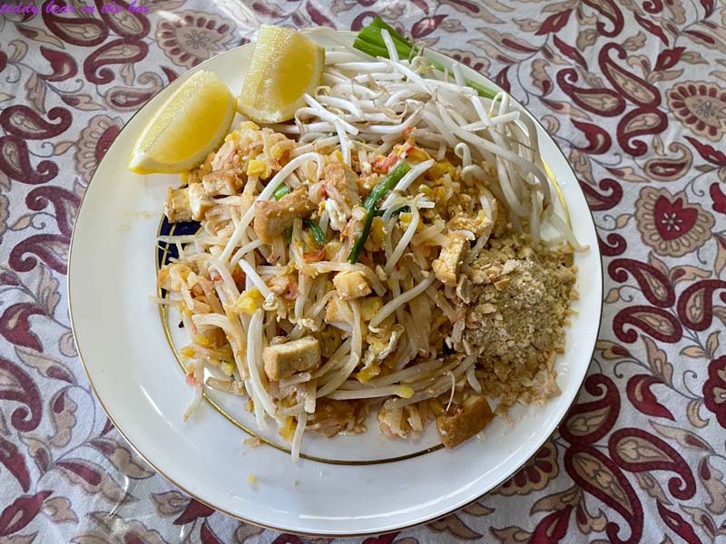 ผัดหมี่โคราช ผัดไทย