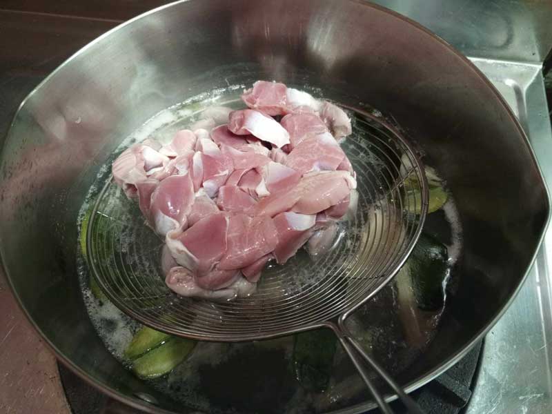 วิธีลวกกึ๋นไก่