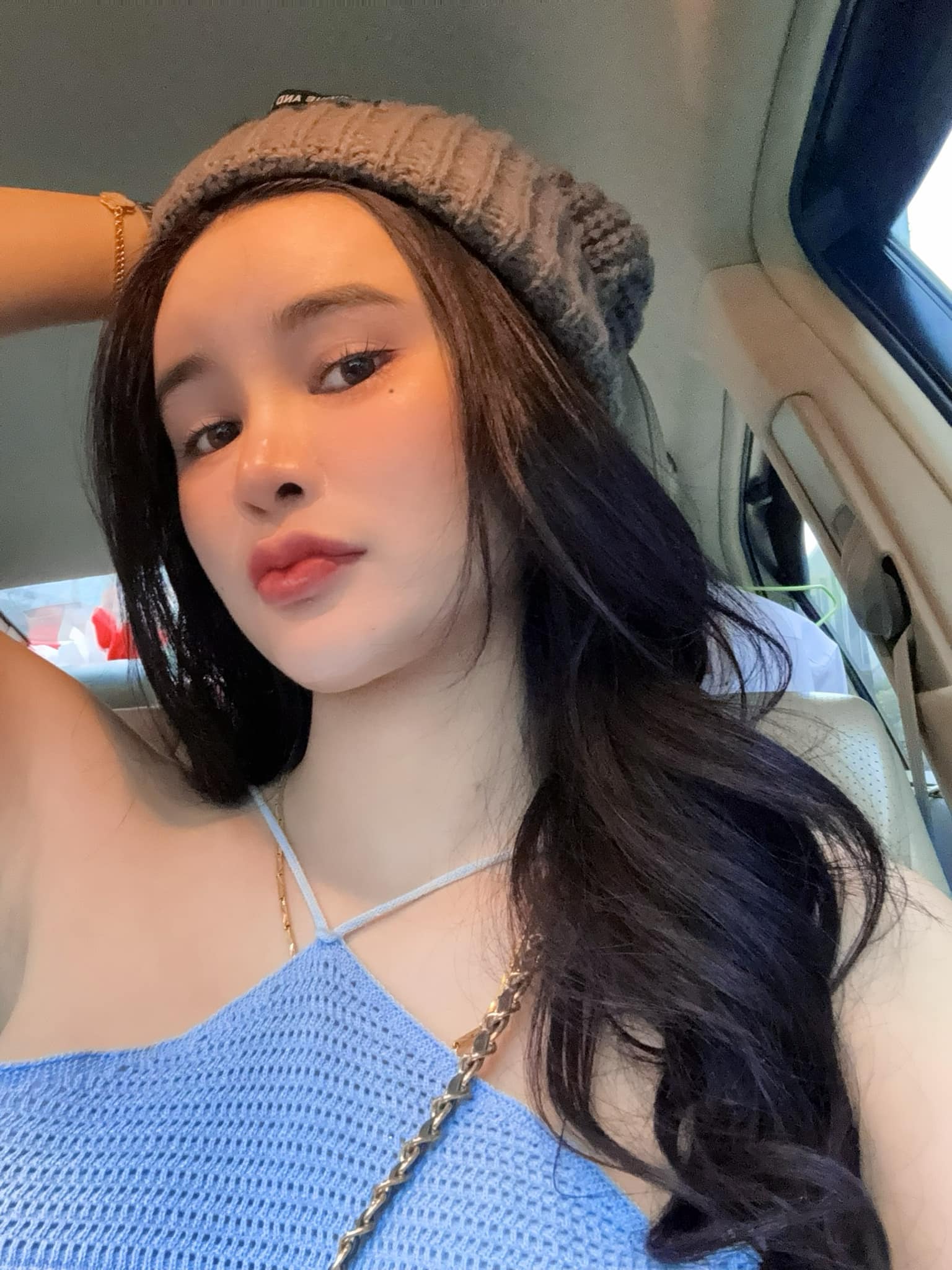 เอ๋ มิรา