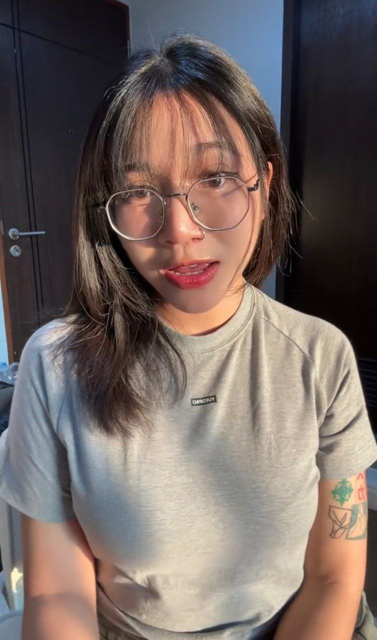 เปิดวาร์ป โม โมนิซึกะพาเพลิน