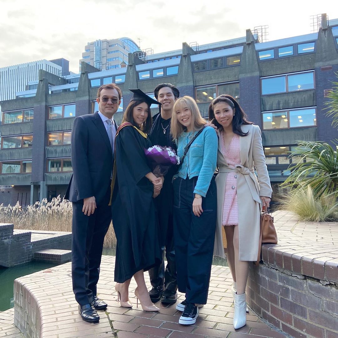 ครอบครัว พีช พชร