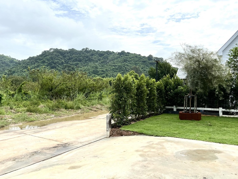 สร้างบ้าน