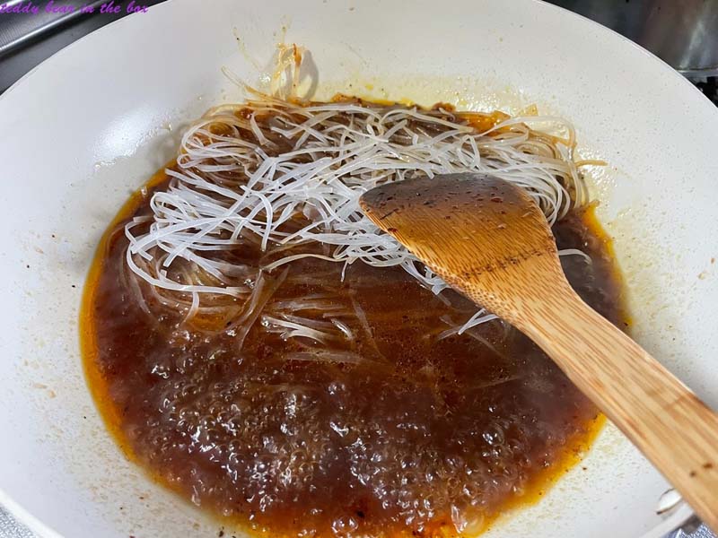 ผัดหมี่โคราช ผัดไทย