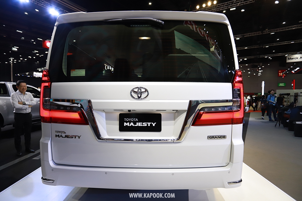 Toyota Majesty 2019
