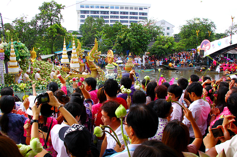 ประเพณีรับบัว 2566