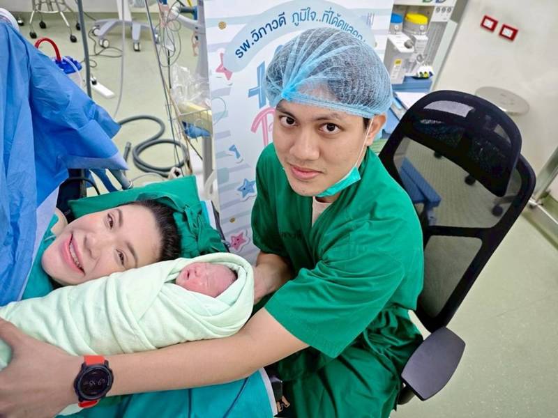 เปิดภาพแรก น้องไอย์ ลูกสาว นนนี่ 