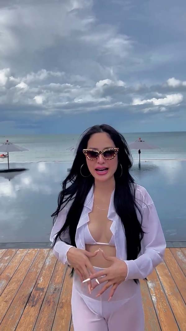 ขวัญ อุษามณี