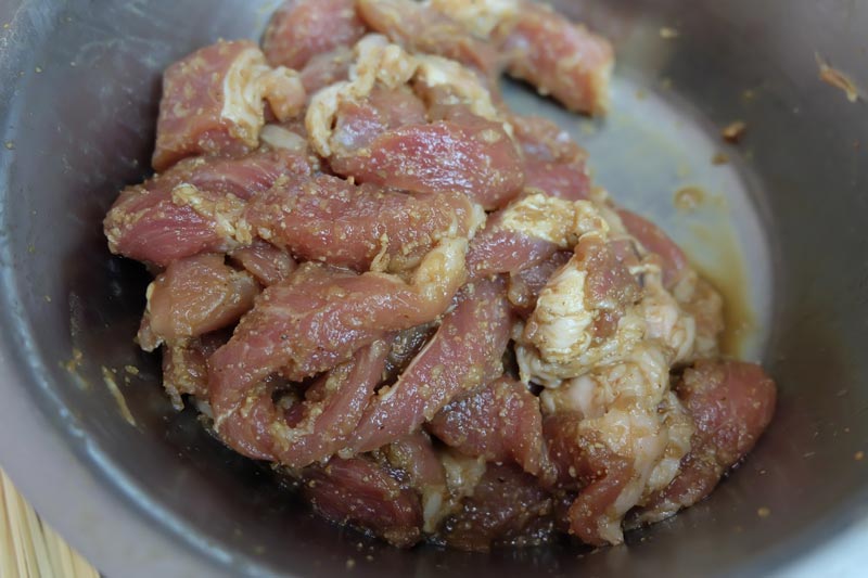 หมูพวง หมูร้อยตอก