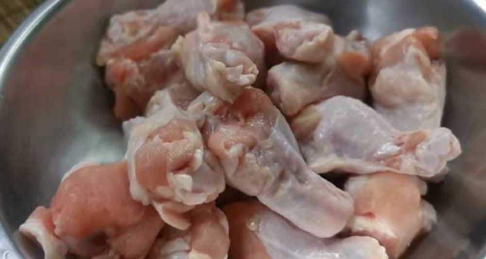 วิธีคลุกแป้งไก่ทอด