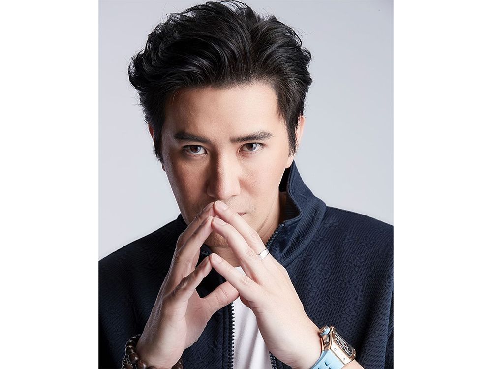 หนุ่ม กรรชัย